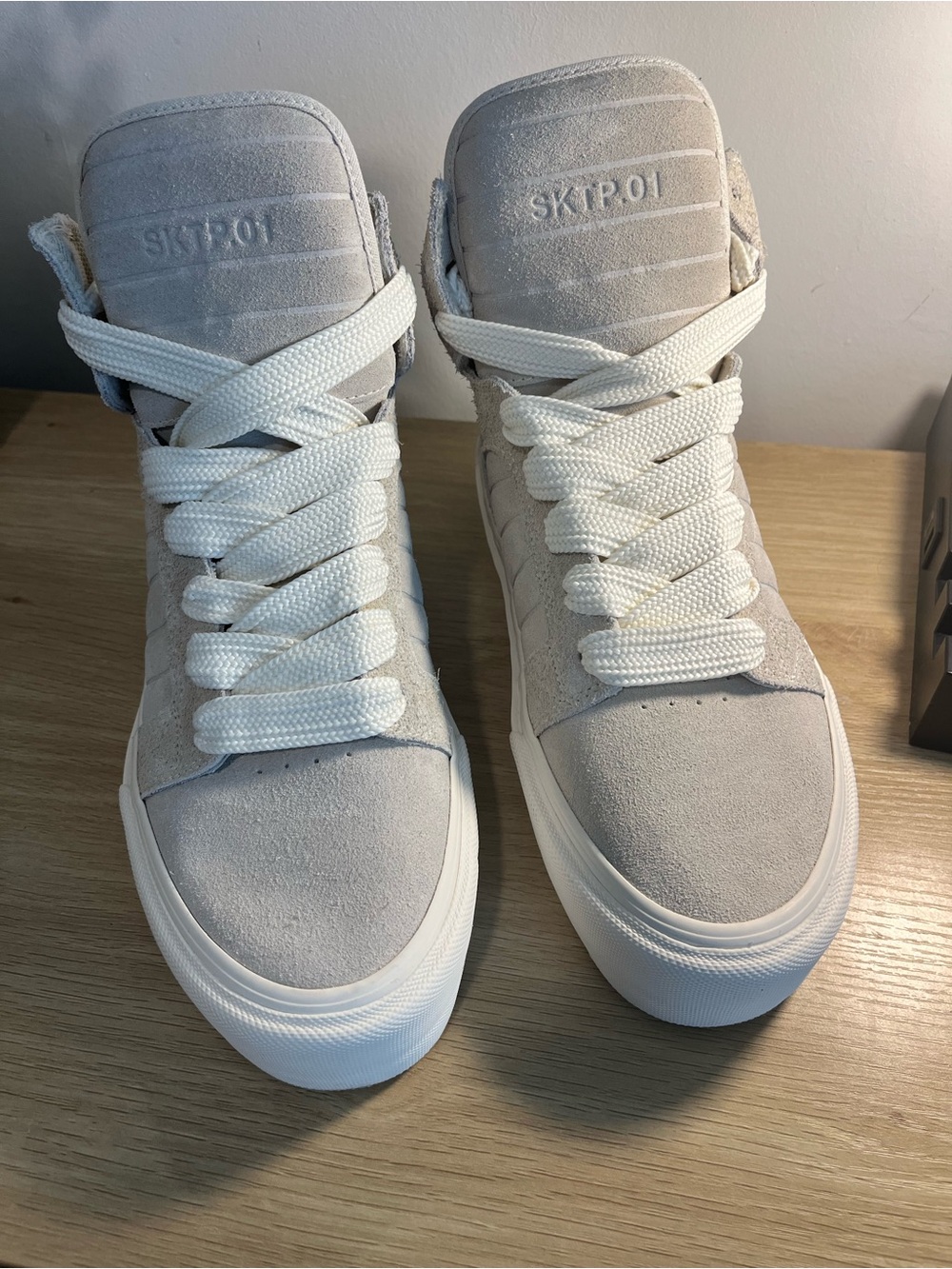 NWT Straye SKTP No. 1 Cream High Top Skate Sneakers